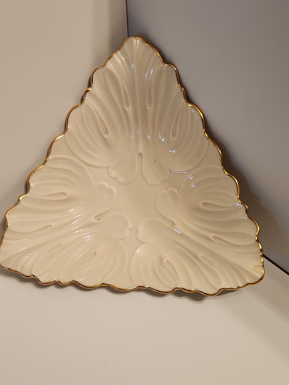 Lenox Embossed Leaf-Shaped Porcelain Candy Dish with Gold Trim